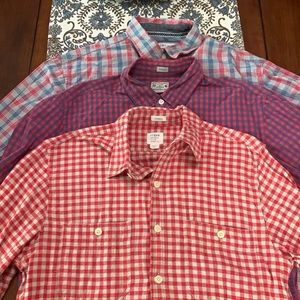 Plaid long sleeve shirts size small